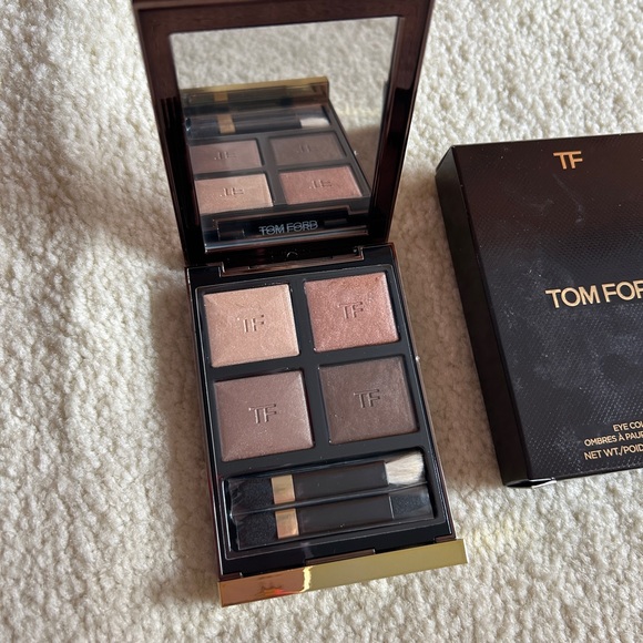 FINAL SALE Tom Ford Women Makeup Eye Color Quad - Nude Dip color - Picture 2 of 6